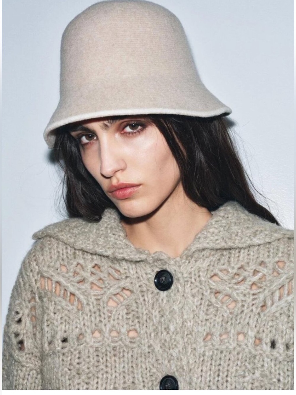 Zara beige wool round bucket hat